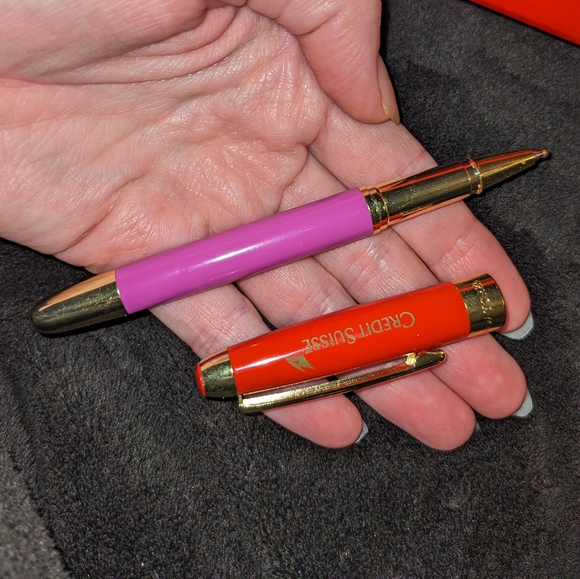 Last Min Gift! Kate Spade Thoughts on her Sleeve Ball Point Pen Pink & Purple w - Picture 3 of 9